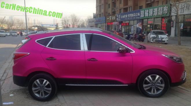 hyundai-ix35-pink-china-4