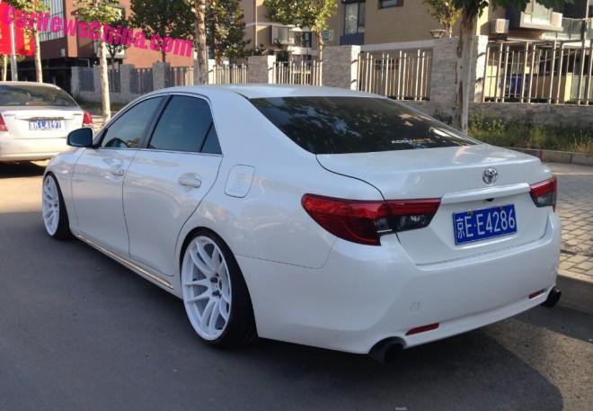 toyota-reiz-china-white-3