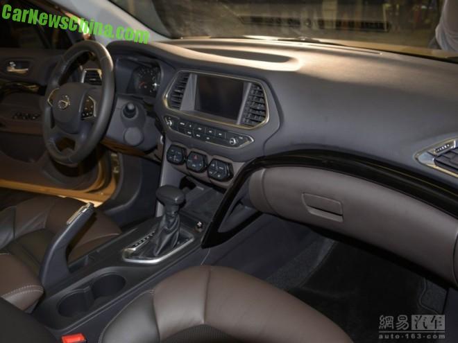 trumpchi-gs4-china-launch-det-1b