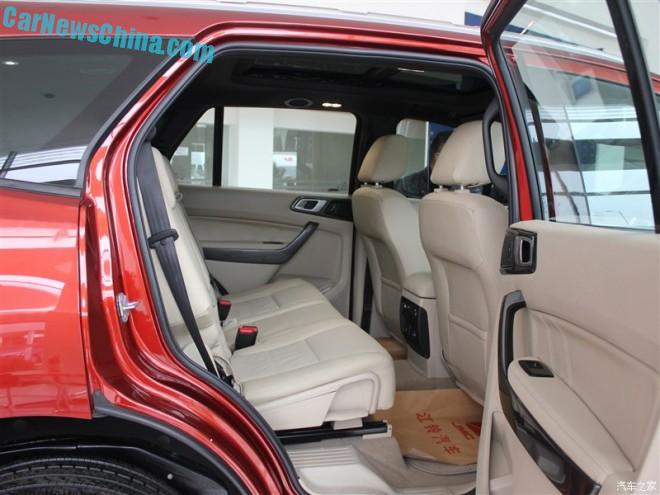 ford-everest-suv-china-2d