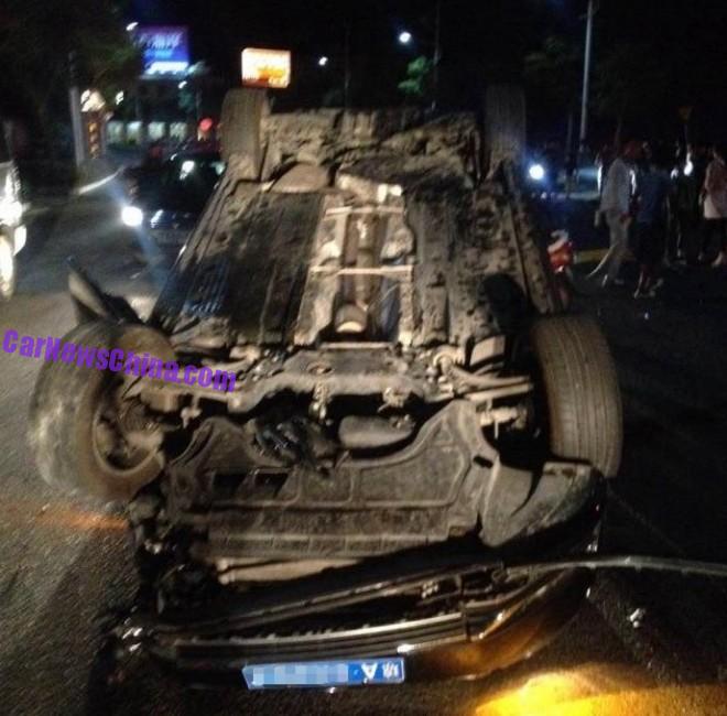 lamborghini-aventador-crash-china-6