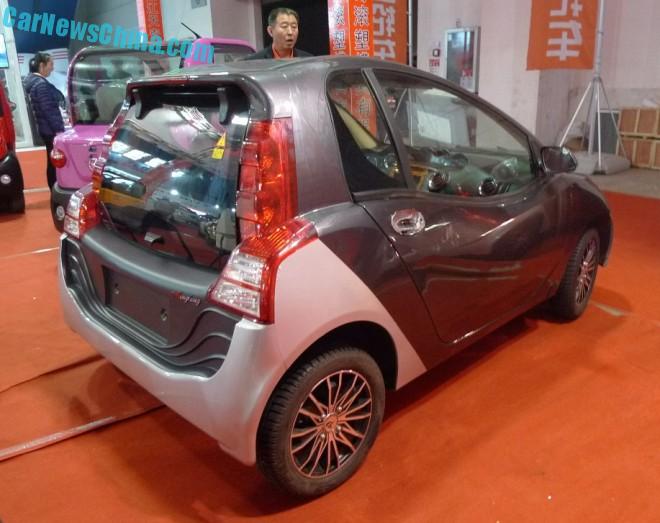 minglong-ev-sporty-china-3