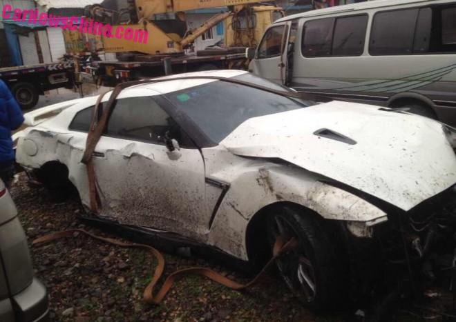 nissan-gtr-china-crash-6