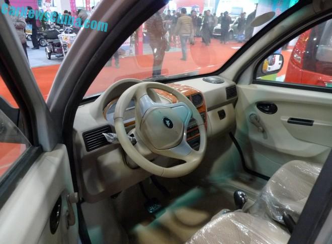 wanda-minivan-china-4