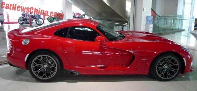 dodge-viper-srt-china-3