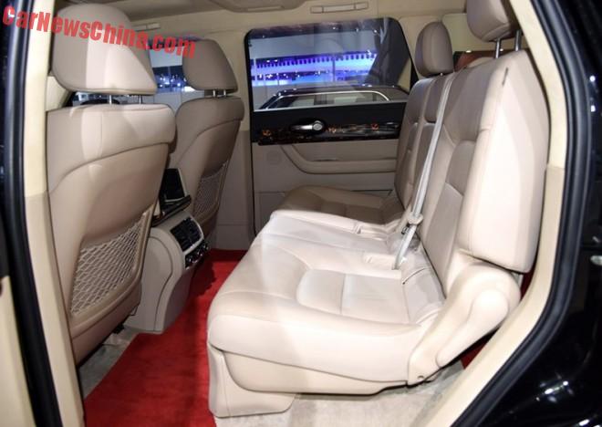 hongqi-ls5-suv-china-shanghai-2d