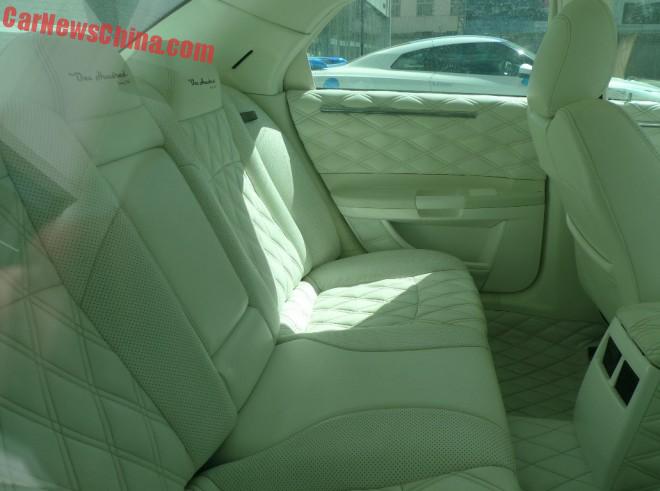 chrysler-300c-china-glitter-2c