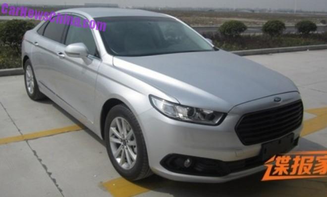 ford-taurus-china-2016-1