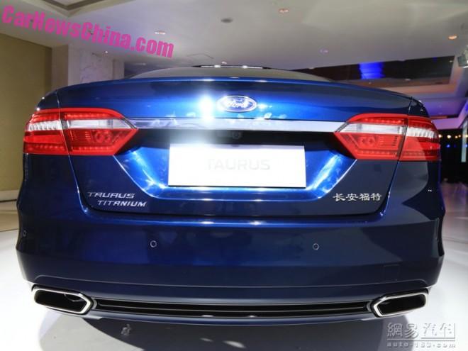ford-tarus-china-blue-6