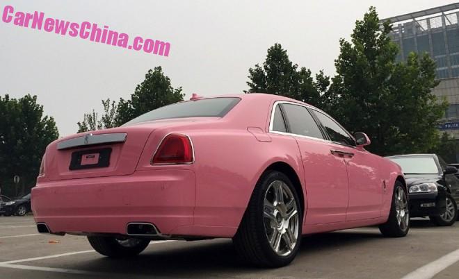 rolls-royce-ghost-china-pink-3