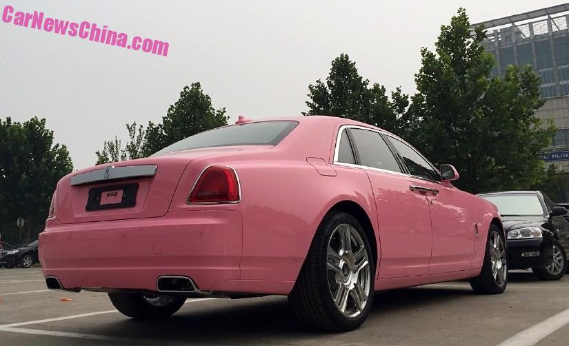 Rolls-Royce made a pink Ghost