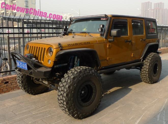 jeep-wrangler-china-rock-3