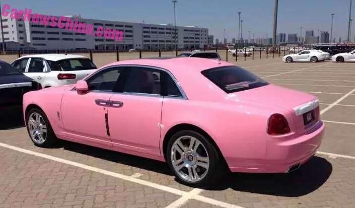 Rolls-Royce made a pink Ghost