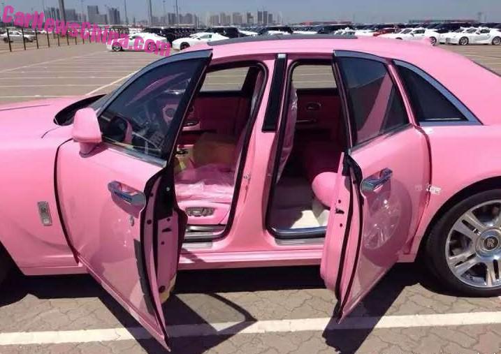 Rolls-Royce made a pink Ghost