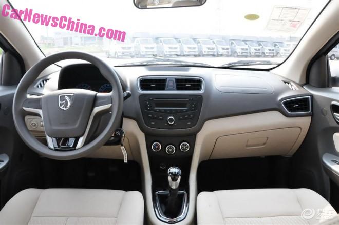 baojun-330-china-3