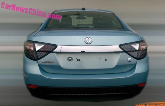 Spy Shots: Renault Fluence Z.E. is going Dongfeng in China