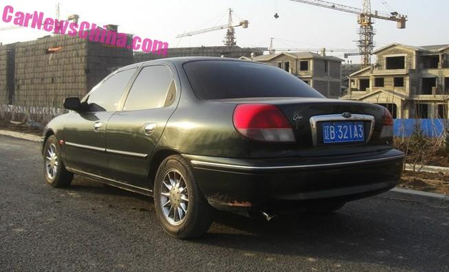 ford-mondeo-m2000-68