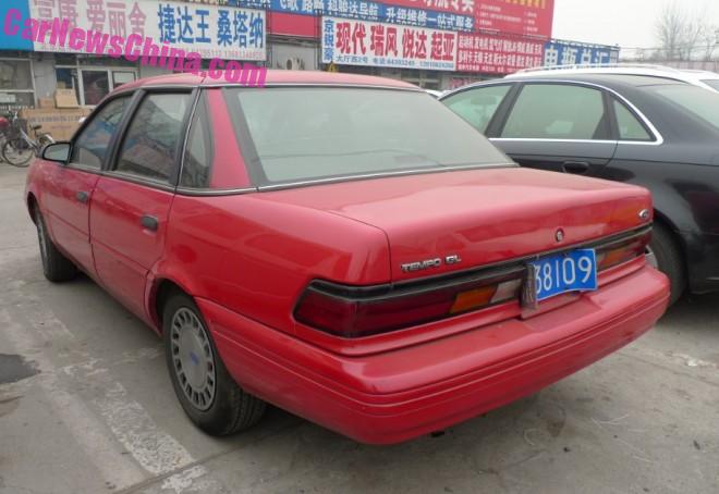 ford-tempo-red-china-3