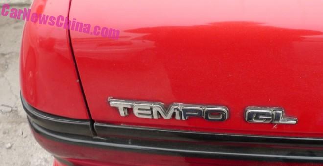 ford-tempo-red-china-5