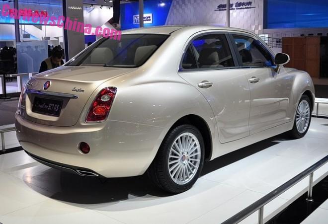 geely-tx5-china-5a