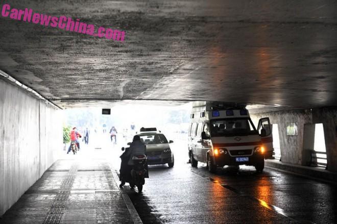 ambulance-china-bridge-5