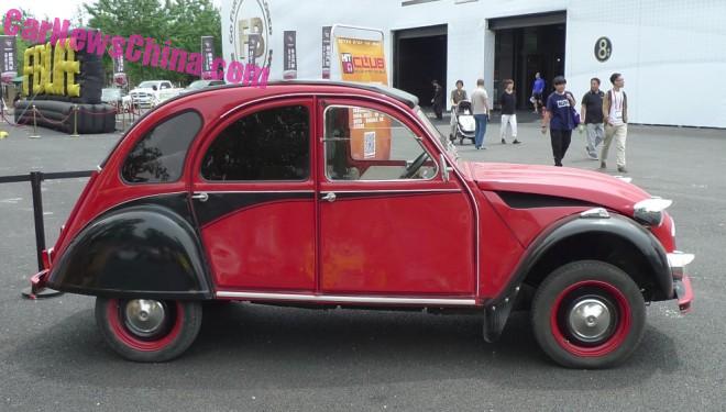 citroen-2cv-beijing-9e