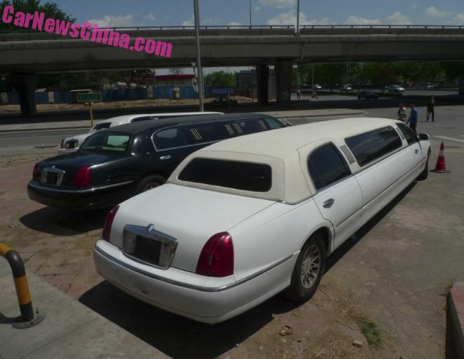 lincoln-limo-china-4