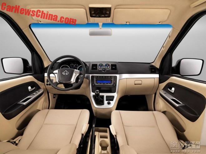 changan-m90-china-2a