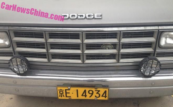 dodge-ram-van-china-2