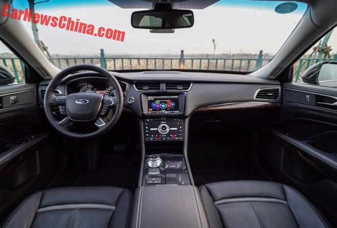 ford-taurus-china-2a