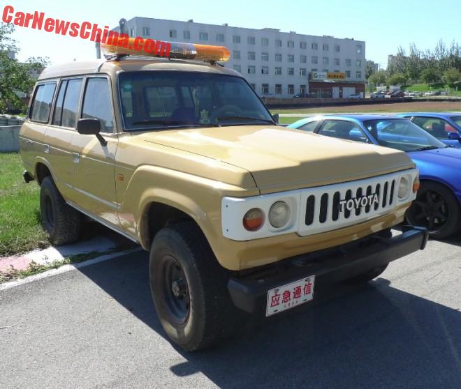 toyota-land-cruiser-beige-7