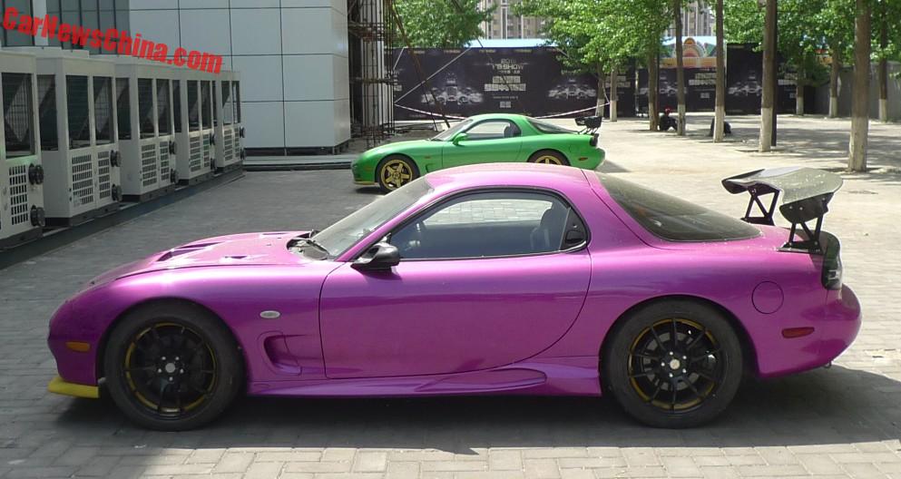 Mazda ɛ̃fini RX-7 on the double in China