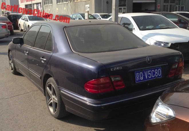 benz-e-black-china-4