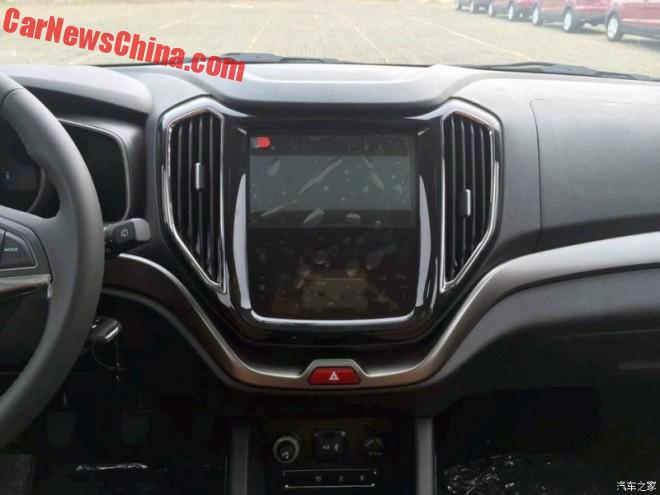 changan-cx70-china-4