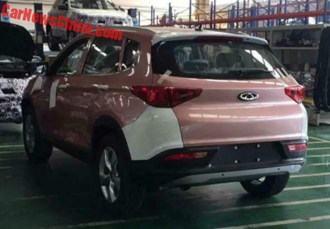 chery-tiggo-7-2