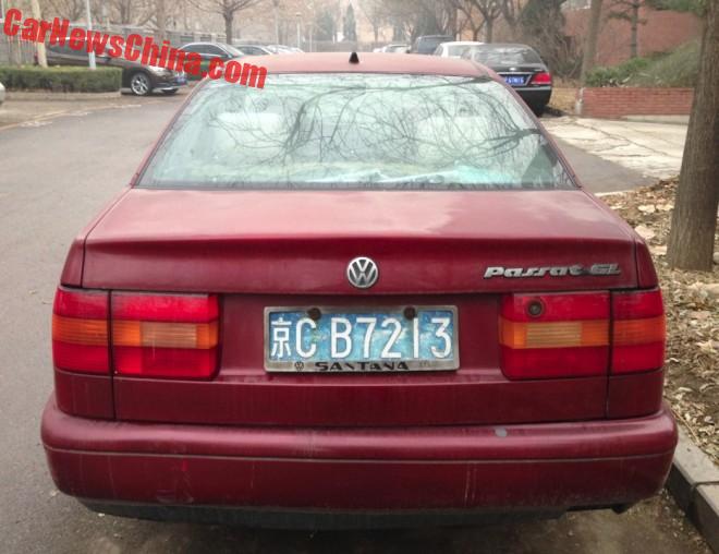 volkswagen-passat-red-4