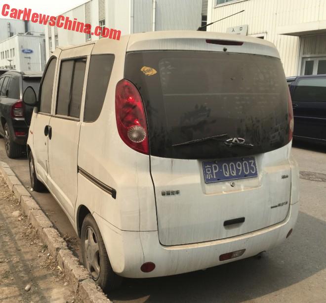 chery-riich-mpv-5