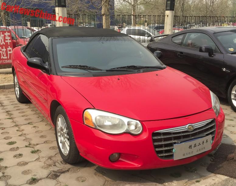 Spotted in China: Chrysler Sebring Convertible in Red
