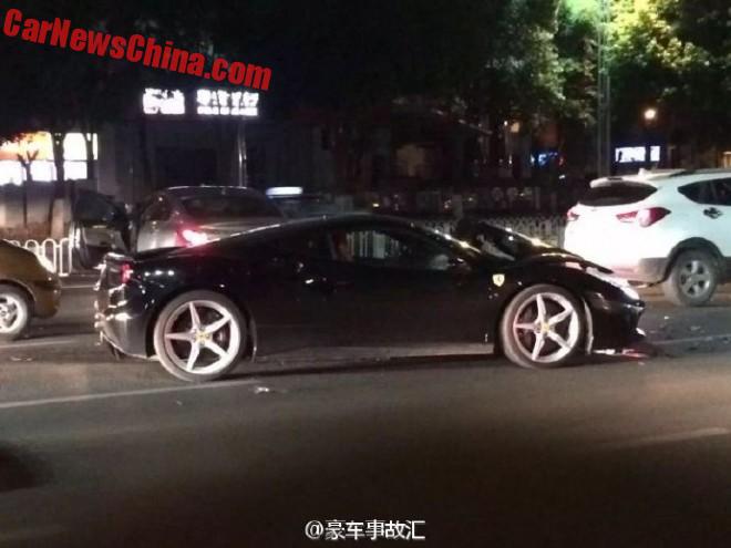 ferrari-488-crash-china-5