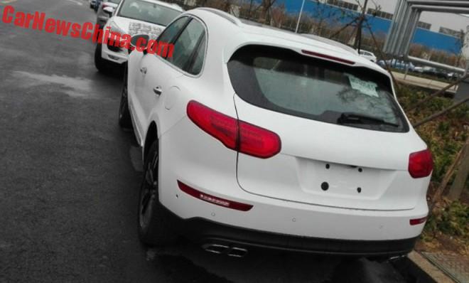 zotye-sr8-white-china-4