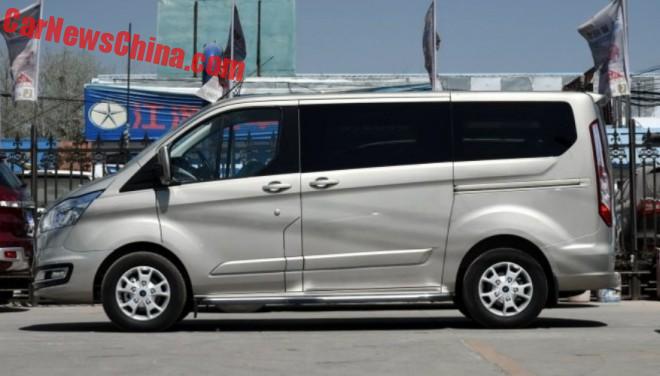 ford-tourneo-china-2