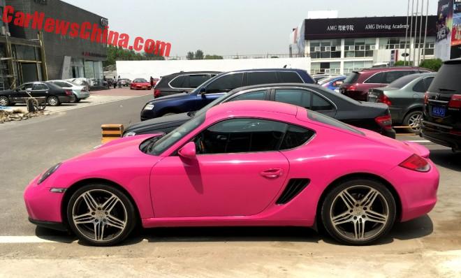 pink-porsche-china-2