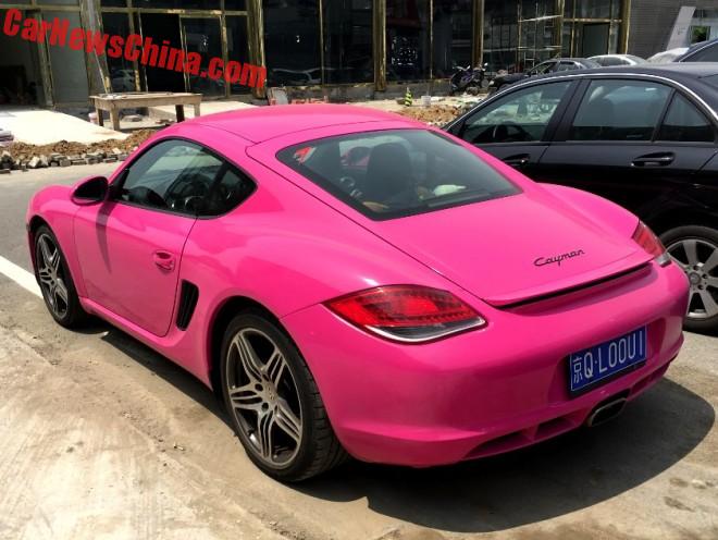 pink-porsche-china-3