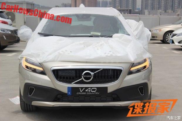 volvo-v40-autoweek-9a