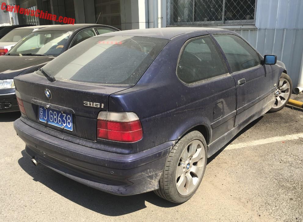 Fifth tenant Testify Spotted In China: E36/5 BMW 316i Compact