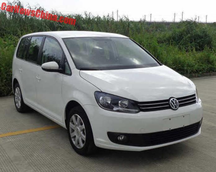 Old Volkswagen Touran To Continue In China