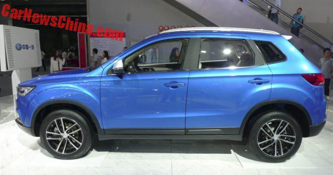 faw-besturn-x40-3