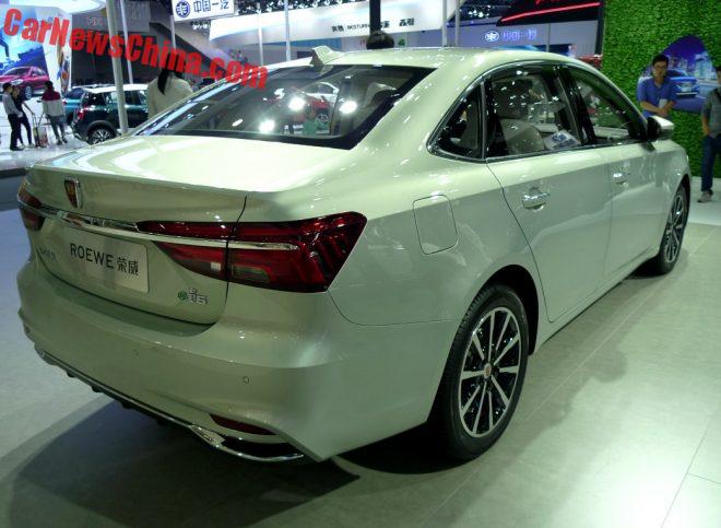 roewe-i6-7