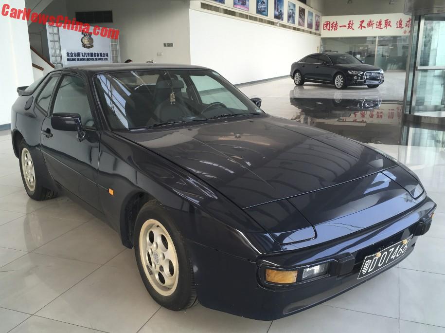 Spotted In China: Porsche 944S In Black