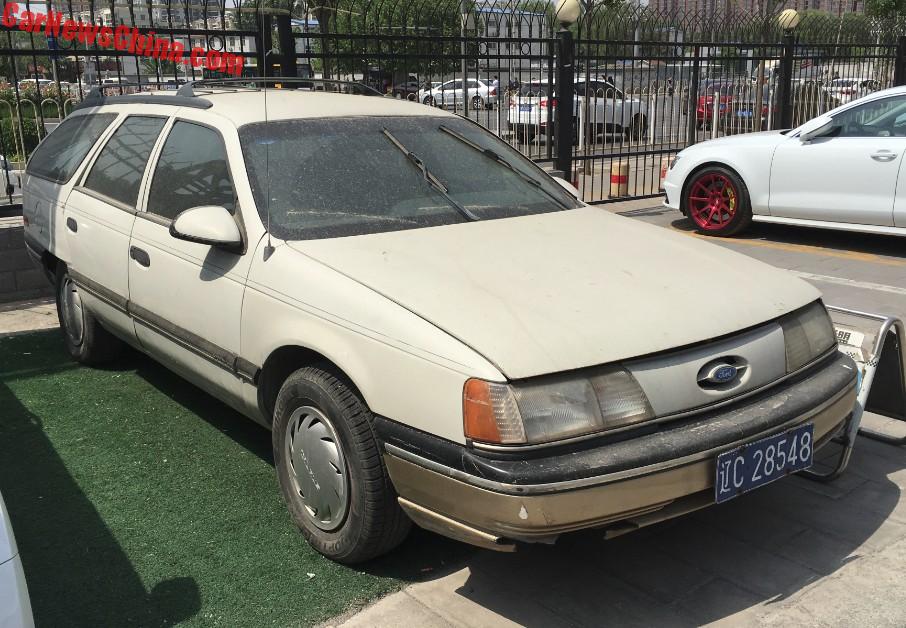 Spotted In China: First Generation Ford Taurus L Wagon